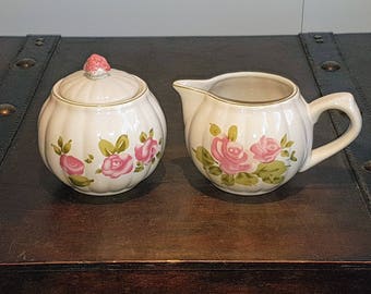 Gibson, Roseland, Creamer and lidded Sugar bowl, Vintage creamer and sugar, Vintage dinnerware, roses, green leaves, rose handle, ribbed