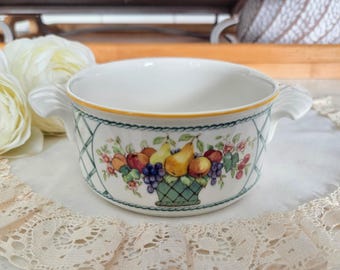 Vintage Villeroy & Boch 'mand' crèmekleurige soep/bouillonkommen, Vitro-porselein gemaakt in Duitsland, fruitmand, groen rooster, vintage servies