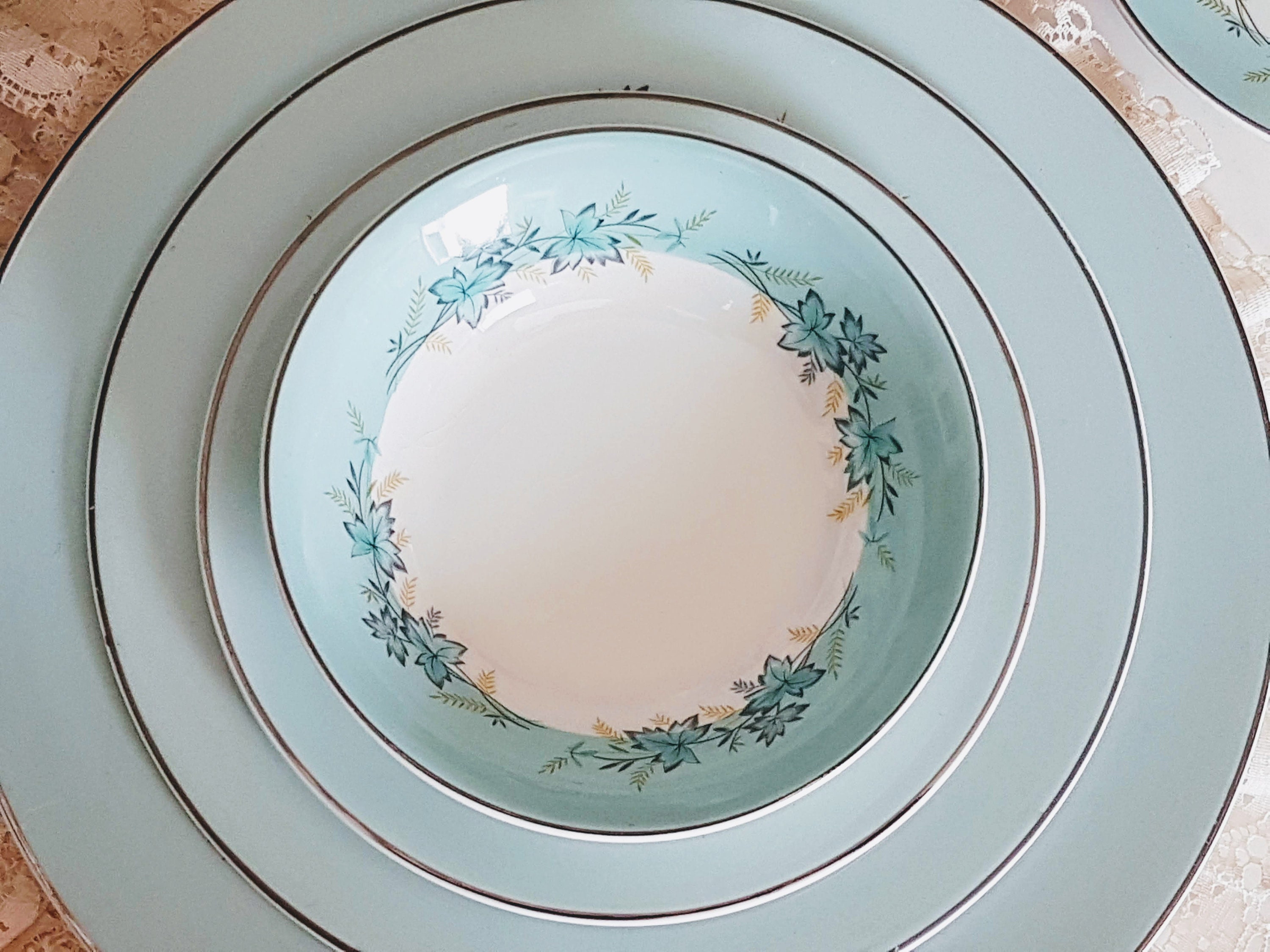 Stunning Johnson Brothers Snowhite Teal Green/turquoise Etsy