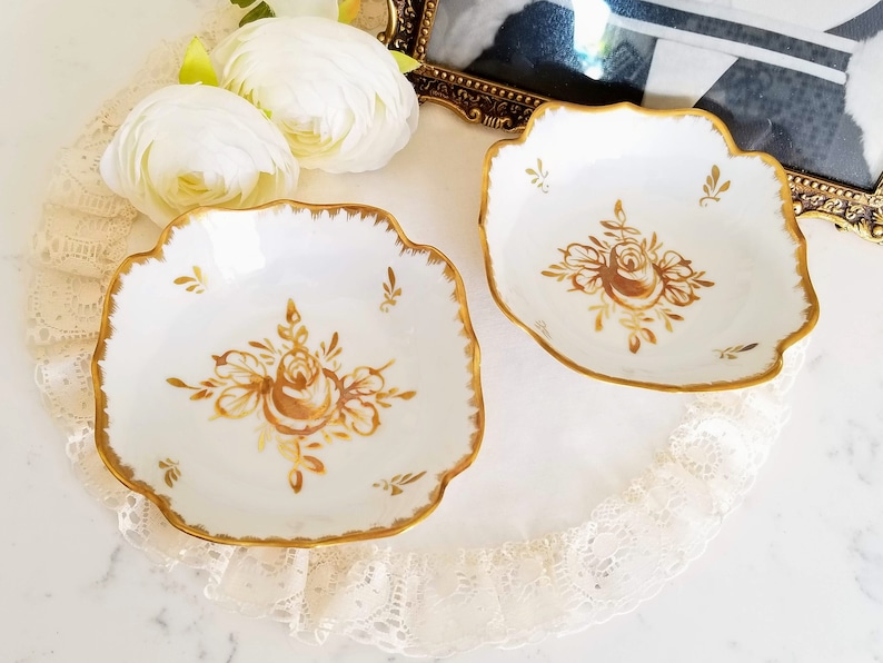 vintage home decorvanity decor Set of 2 Vintage Hand Painted BB TrinketMintRing Dishes Bon Bon Dishes Porcelain Made in France