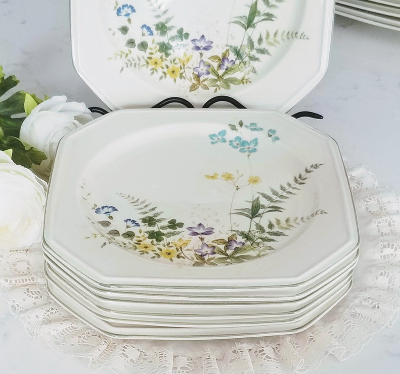 Vintage Dinnerware Mikasa Continental Ivory octagonal Japan China Replacement Vintage Salad Plates Greenery