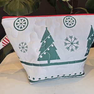 Quilted Zipper Project Bag (1-2 skein)