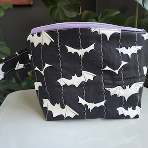 Quilted Zipper Project Bag (3-4 skein)