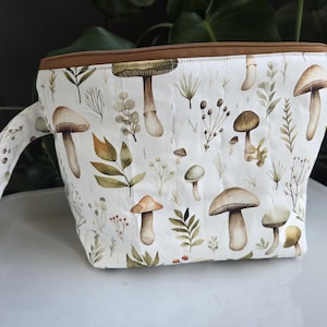 Quilted Zipper Project Bag (3-4 skein)