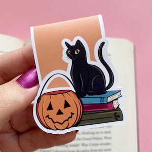 Black Cat Halloween Bookmark, Spooky Bookish Magnetic Clip, Cute Fall Reading Accessory, Cat Lover Gift