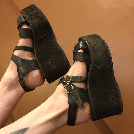 Vintage 70s Black Suede Leather Platform Sandals S