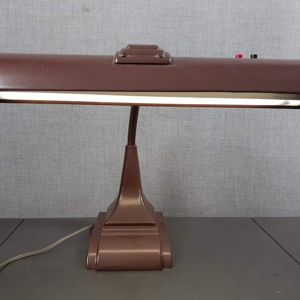 Art Deco Desk Lamp - 40s Bankers Lamp - Antique Industrial style Desk Lamp - Architect Lamps