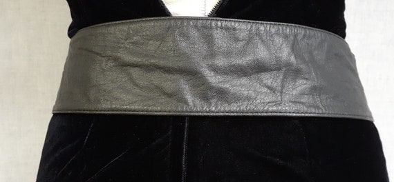 Deadstock Vintage Black Leather Corset Belt - 80'… - image 6