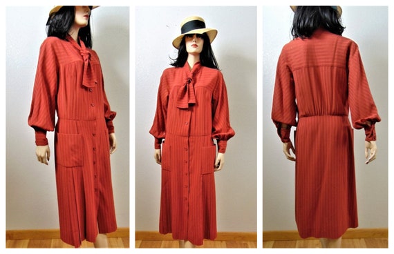 CLEARANCE 20'S DRESS - 1920's Drop Waist Flapper G