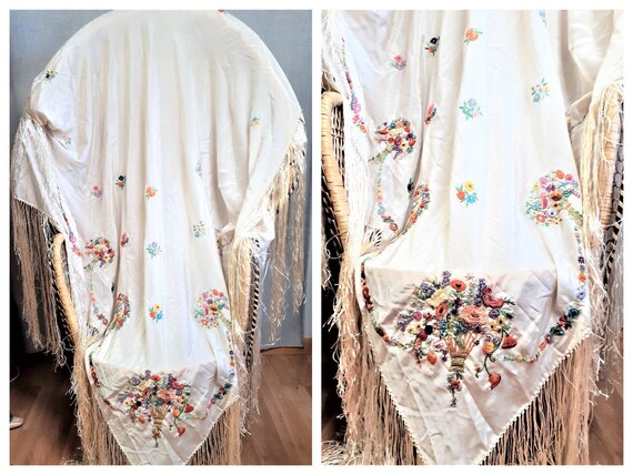 20s Piano Shawl - Art Deco Hand Embroidered Piano