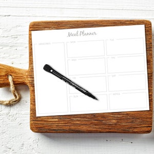 Magnetic Fridge Meal Planner and Grocery List, Simple, Modern Dinner Planner, Dry Erase Magnet Weekly Organizer