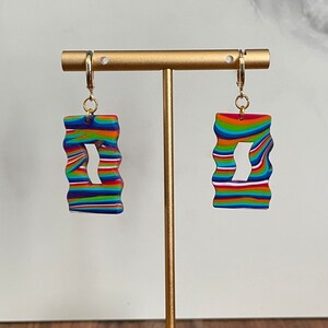 Rainbow squiggles | polymer clay | statement earring | trippy | tie dye