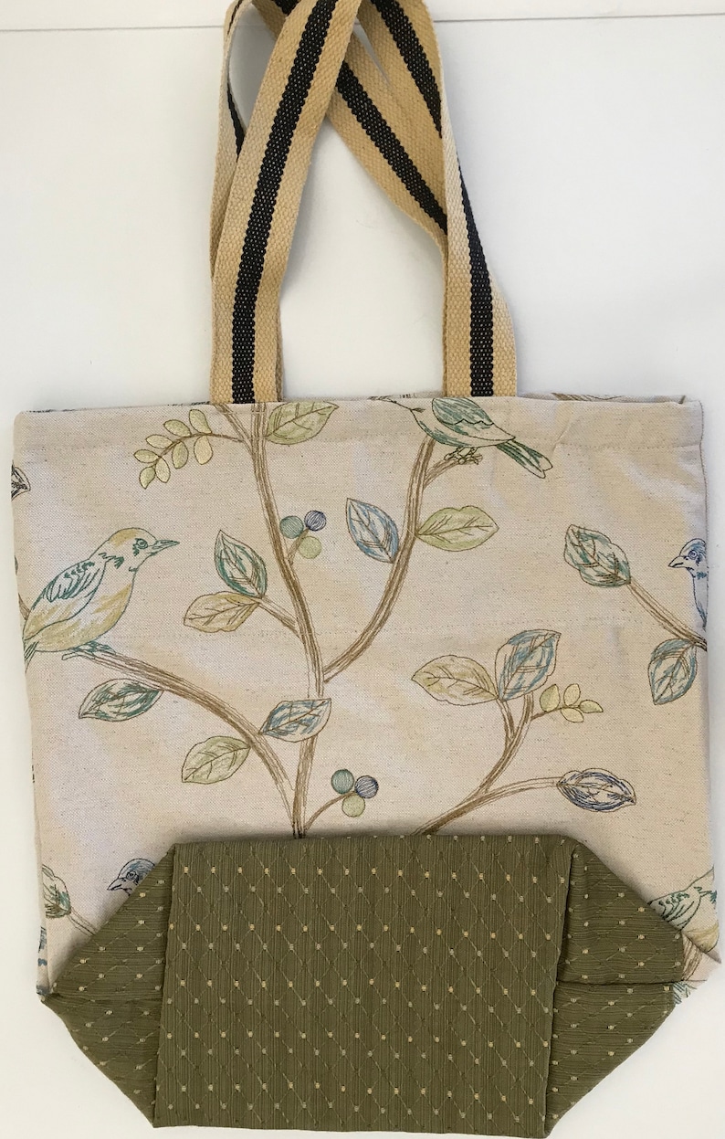 holds up to 25 lbs FREE SHIPPING Embroidered Bird with sculptured diamond contrast Reusable bag for clothing purchases washable