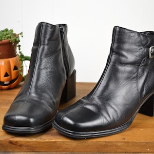 SIZE 7 Black Leather Chunky Heel Square Toe Boots / 90s Minimalist Zip Up Buckle Shoes