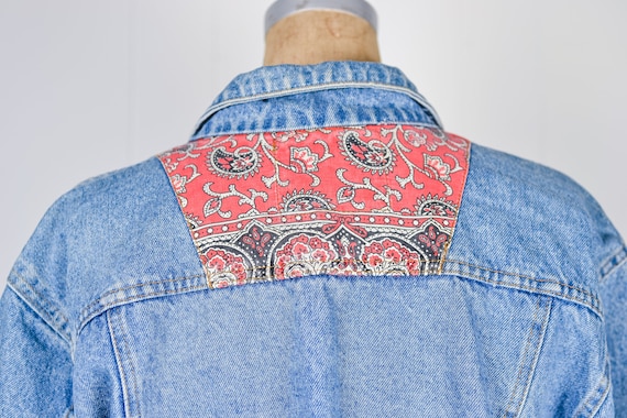 Vintage Made in Italy Cropped Denim Jacket Paisley Red Flower Pattern