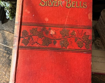 Humpty Dumpty s Silver Bells Xmas book antique