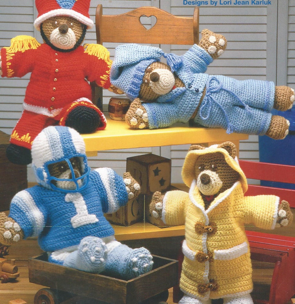 Adorable bears in four interchangeable outfits  crochet pattern