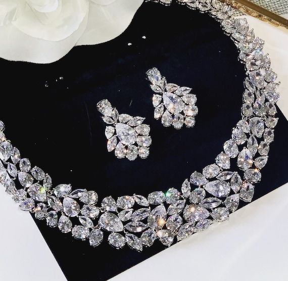 Statement Necklace, Swarovski Crystal Necklace Set, Wedding Necklace Set,  Bridal Necklace Set, Wedding Jewelry, Evening Jewelry 