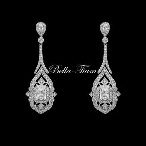 Swarovski crystal drop bridal earrings, silver bridal earrings, wedding jewerly earrings, dangle bridal earrings, bridal jewelry