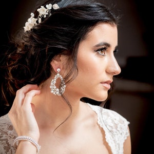 pearl bridal earrings,  pearl statement earrings, crystal pearl bridal earrings, wedding earrings,  pearl drop earring, pearl bridal jewelry