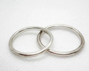 His and her promise rings. Sterling silver engagement rings. Wedding rings set.  His and her jewelry