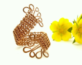 Thumb ring for woman. Statement ring. Copper wire ring. Copper jewelry. Wire weave ring. Statement jewelry. Copper ring