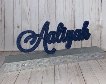 Nombre de brillo personalizado con base para Sweet 16, Bar Mitzvah, Bat Mitzvah Candle Ceremony