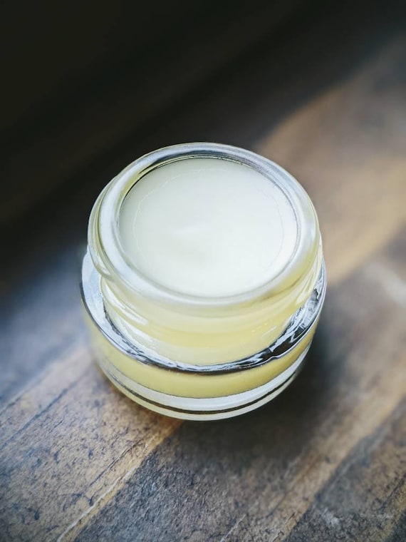 natural perfume fixative. monsoon petrichor base notes