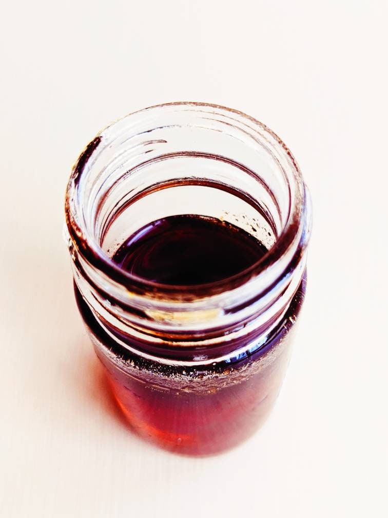 spicy oud perfume