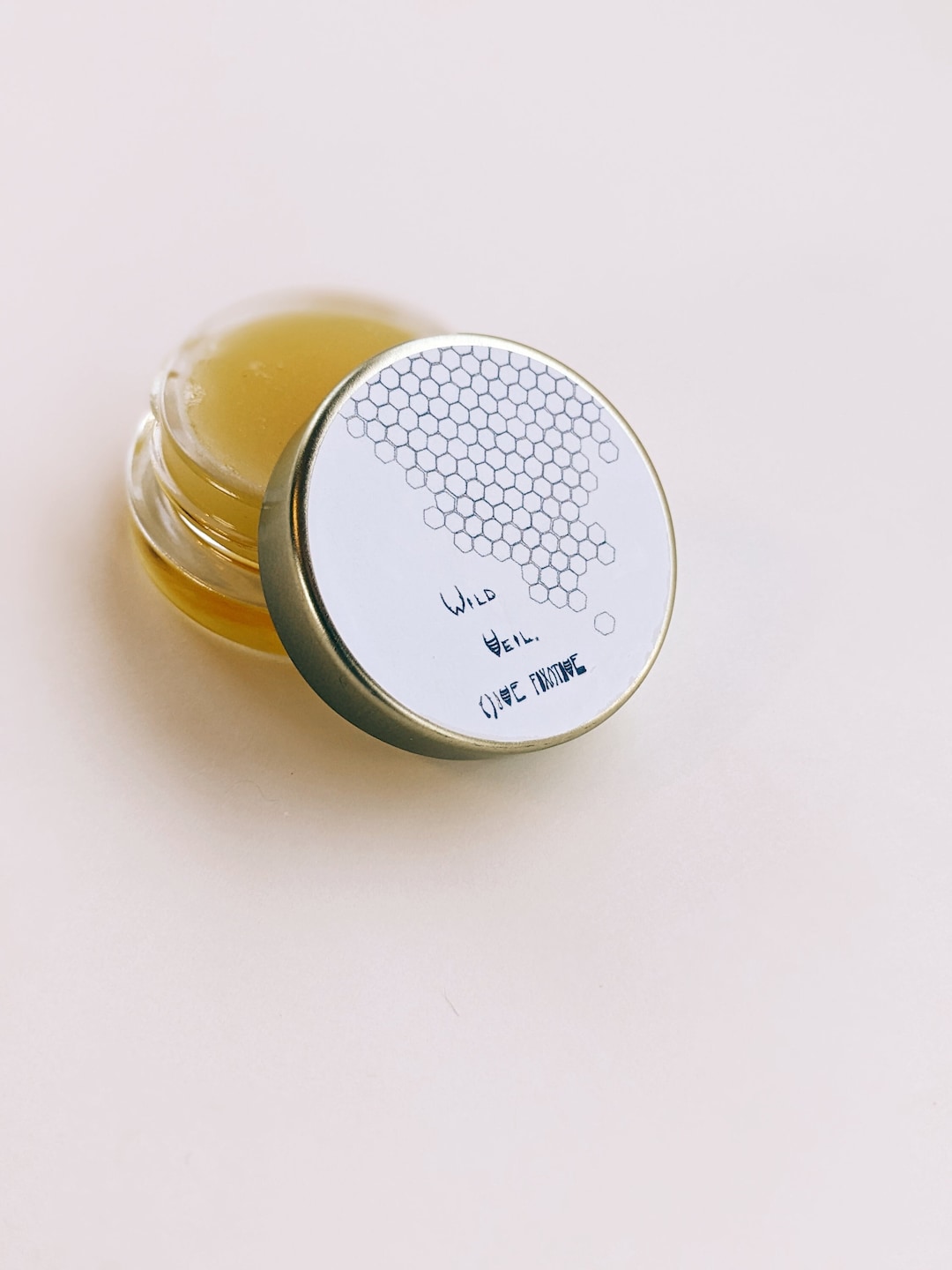 Natural Perfume Fixative. Hive Base Notes bee Musk. Etsy