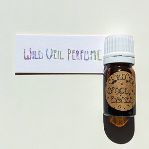 Space Booze. natural perfume. spicy, juicy, amber botanical scent. earthy vanilla, incense, oud. agarwood, yuzu, resins, labdanum. Dec 2021