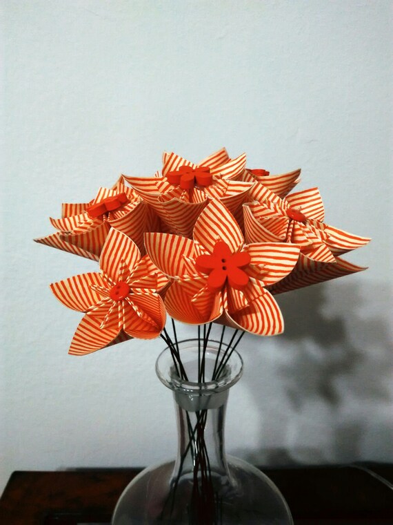 Paper Flowers Red Lines Christmas Air
