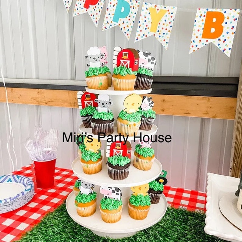 Farm Themed Cupcake Toppers / Barnyard Themed Cupcake Toppers / Barnyard Decorations / Farm Decorations 
