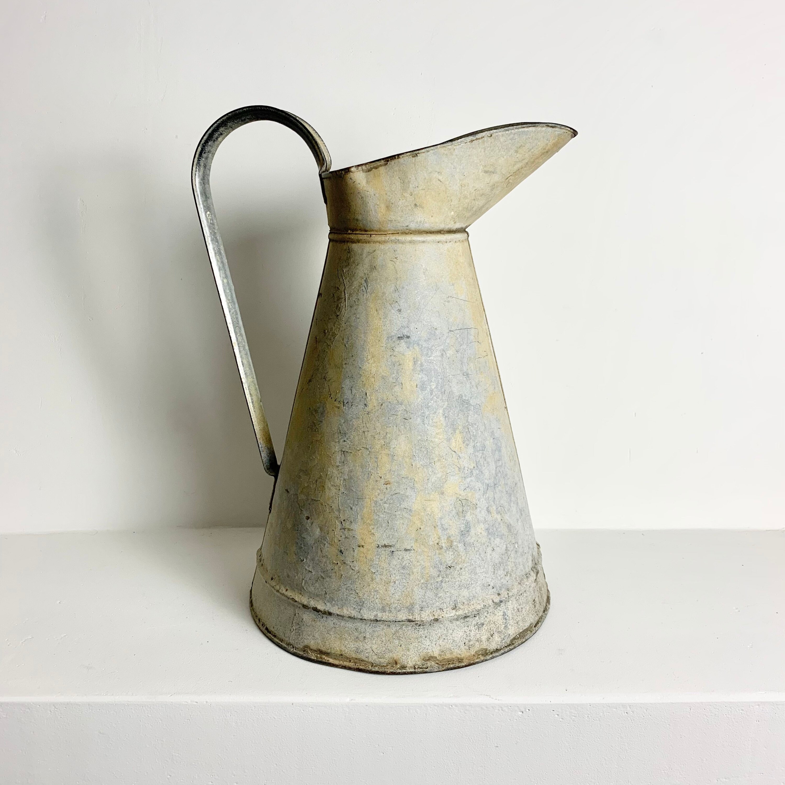 Français Antique Zinc