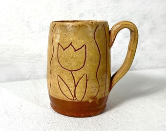 Williamsburg Pottery Reproduction Colonial Folk Art Mug with Scratch Flower Design