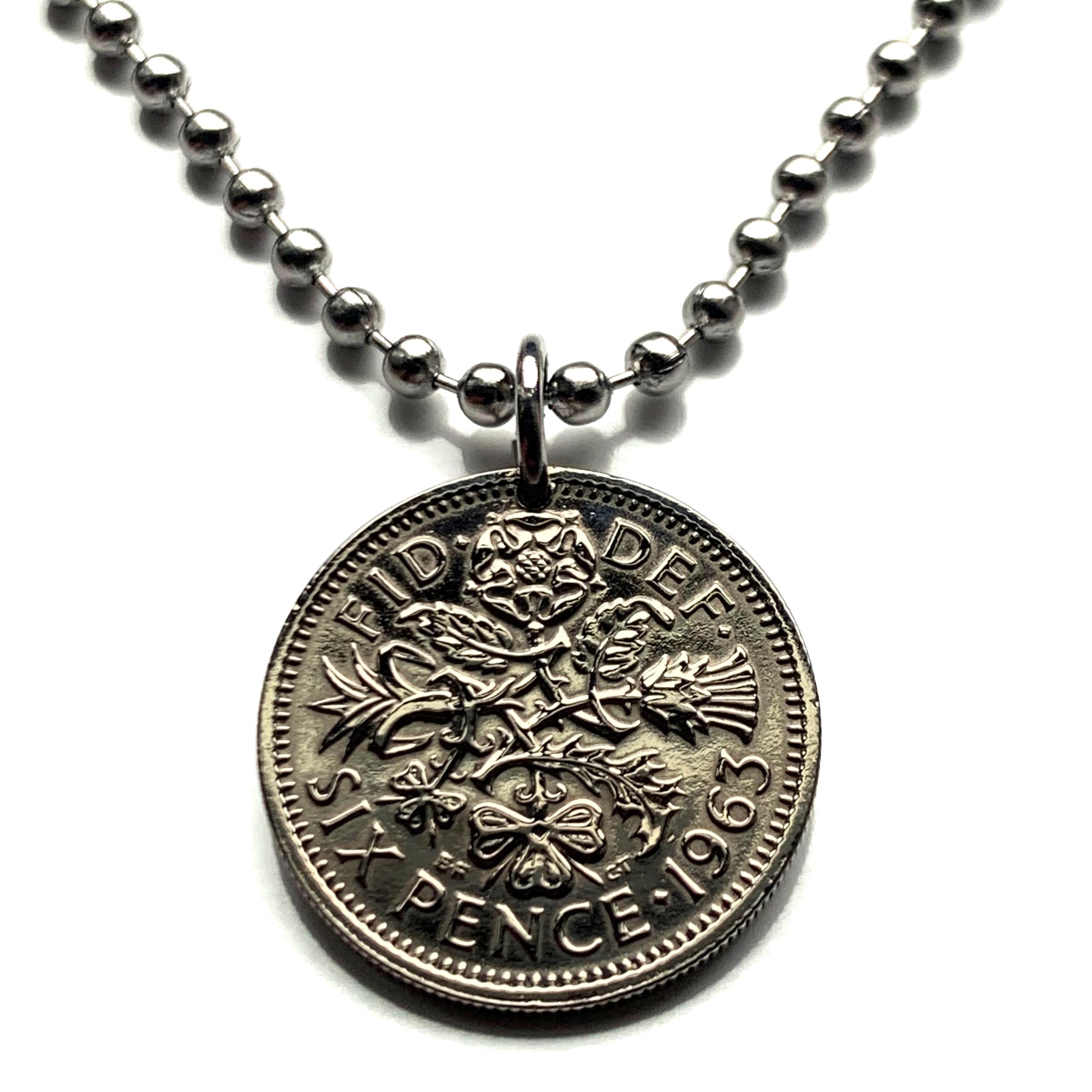 1963年 イギリス 6 6ペンス硬貨ペンダント 結婚式 花嫁 チューダーローズ アザミ シャムロック リーキ イングリッシュ ウェールズ  スコットランド ロンドン n000085 - Etsy 日本