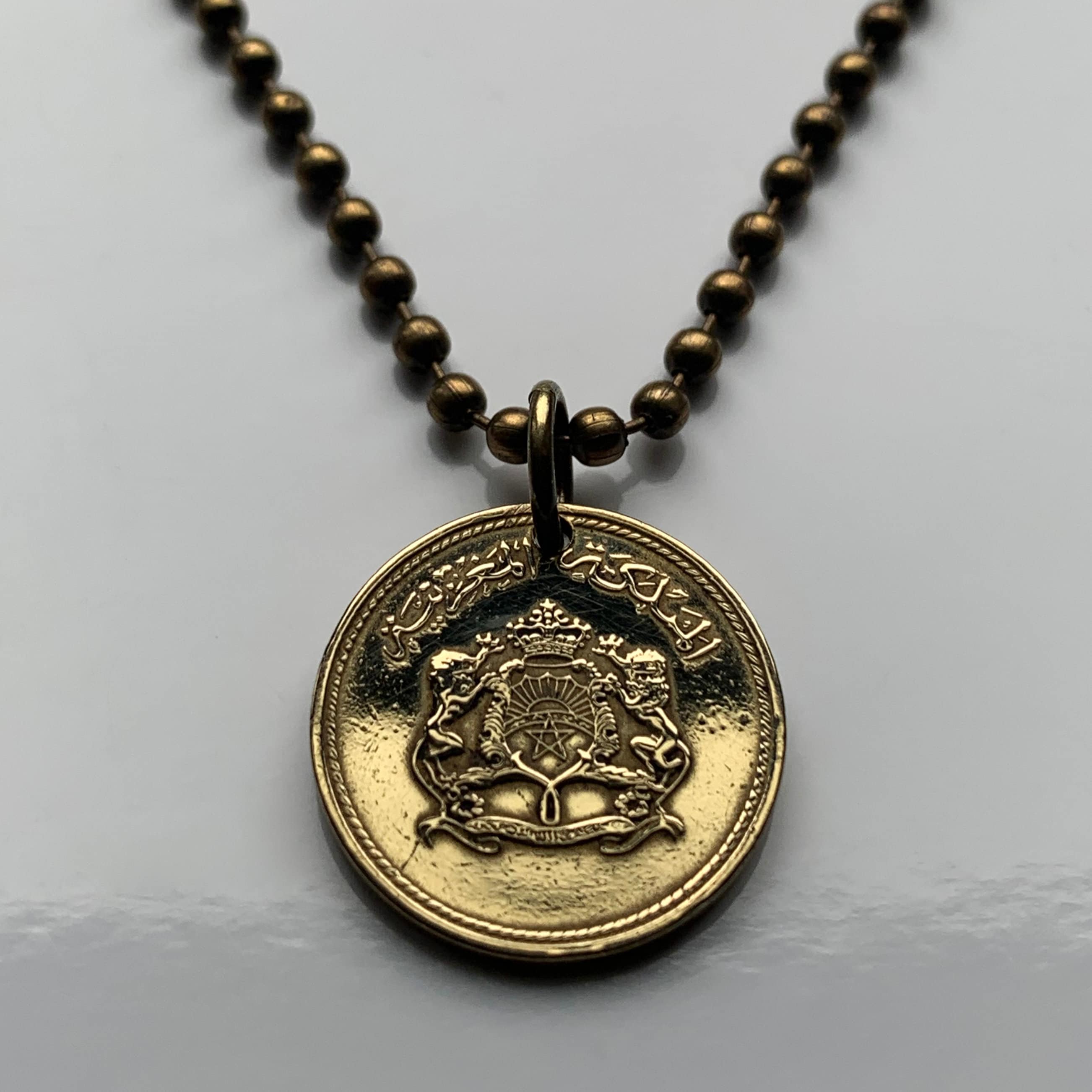 1974 Morocco Maroc 5 Santimat coin pendant Moroccan pentagram lions Casablanca Rabat Fez Tangier Marrakesh Agadir Sale Berbers Moors n003641