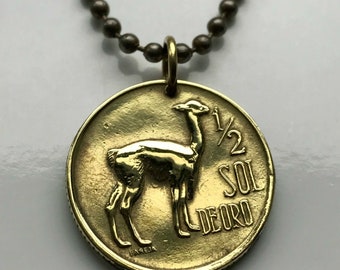 1975 Peru 1/2 Sol coin pendant llama alpaca vicuña Cusco Machu Picchu Incas Lima Callao Arequipa Trujillo Chiclayo Iquitos Huancayo n000505
