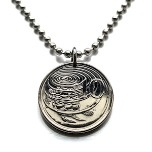 1990 Cayman Islands 10 Cents green sea turtle coin pendant tortoise cute Great Caiman ocean beach scuba snorkeling vacation n000467