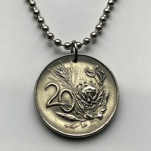 1977 South Africa 20 Cent coin pendant King Protea flower plant giant protea honeypot Cape Town Johannesburg Port Elizabeth Pretoria n000149