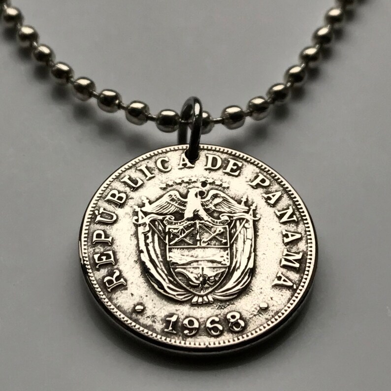1973 Panama 5 Centavo Panamanian coat of arms eagle coin pendant Balboa Vista Alegre Santiago de Veraguas Col\u00f3n Casco Viejo Coronado n001213