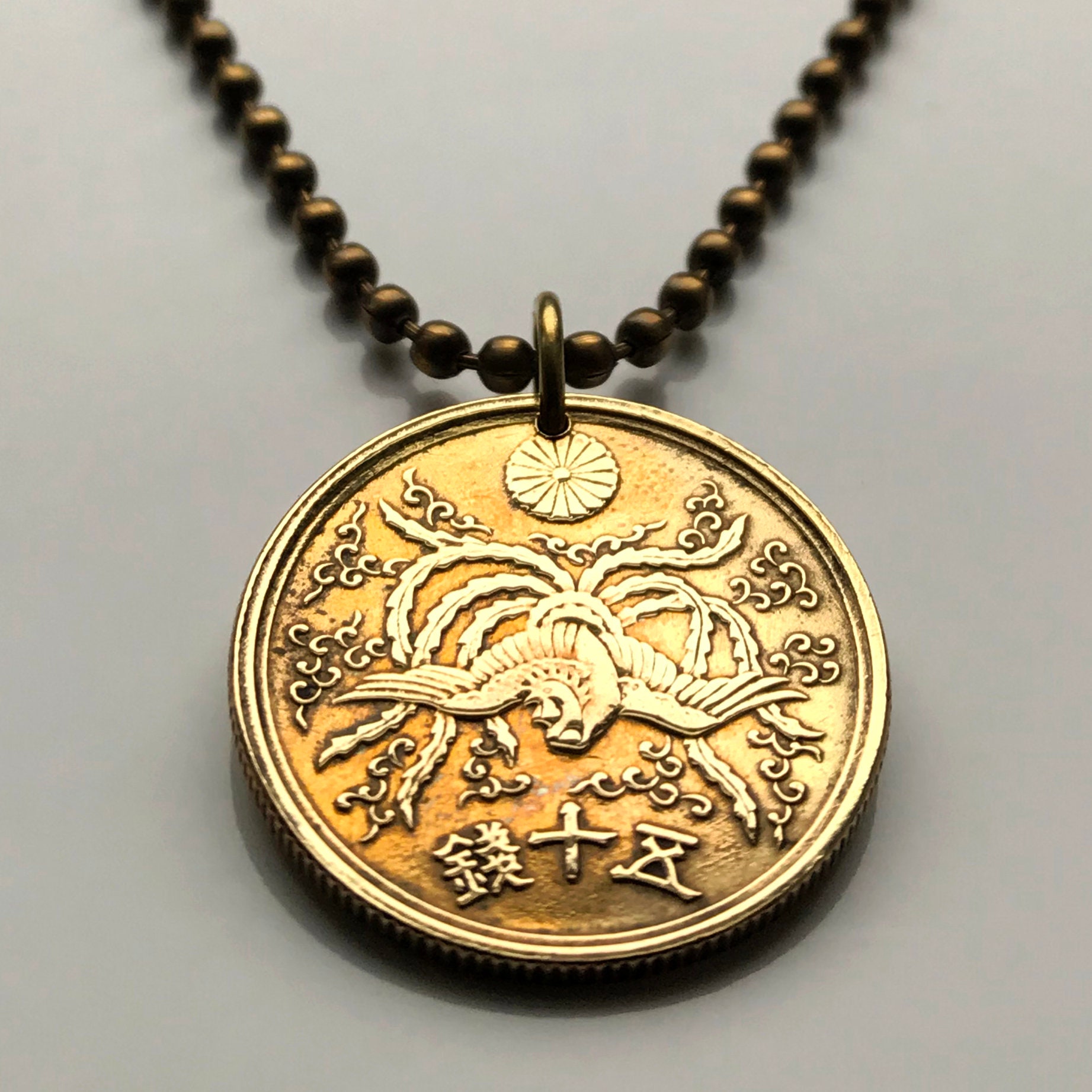 【VINTAGE HOLLYWOOD】Round Coin Necklace★送料・関税込 AVON Coin Necklace, Vintage Gold Tone Coin Necklace, Double