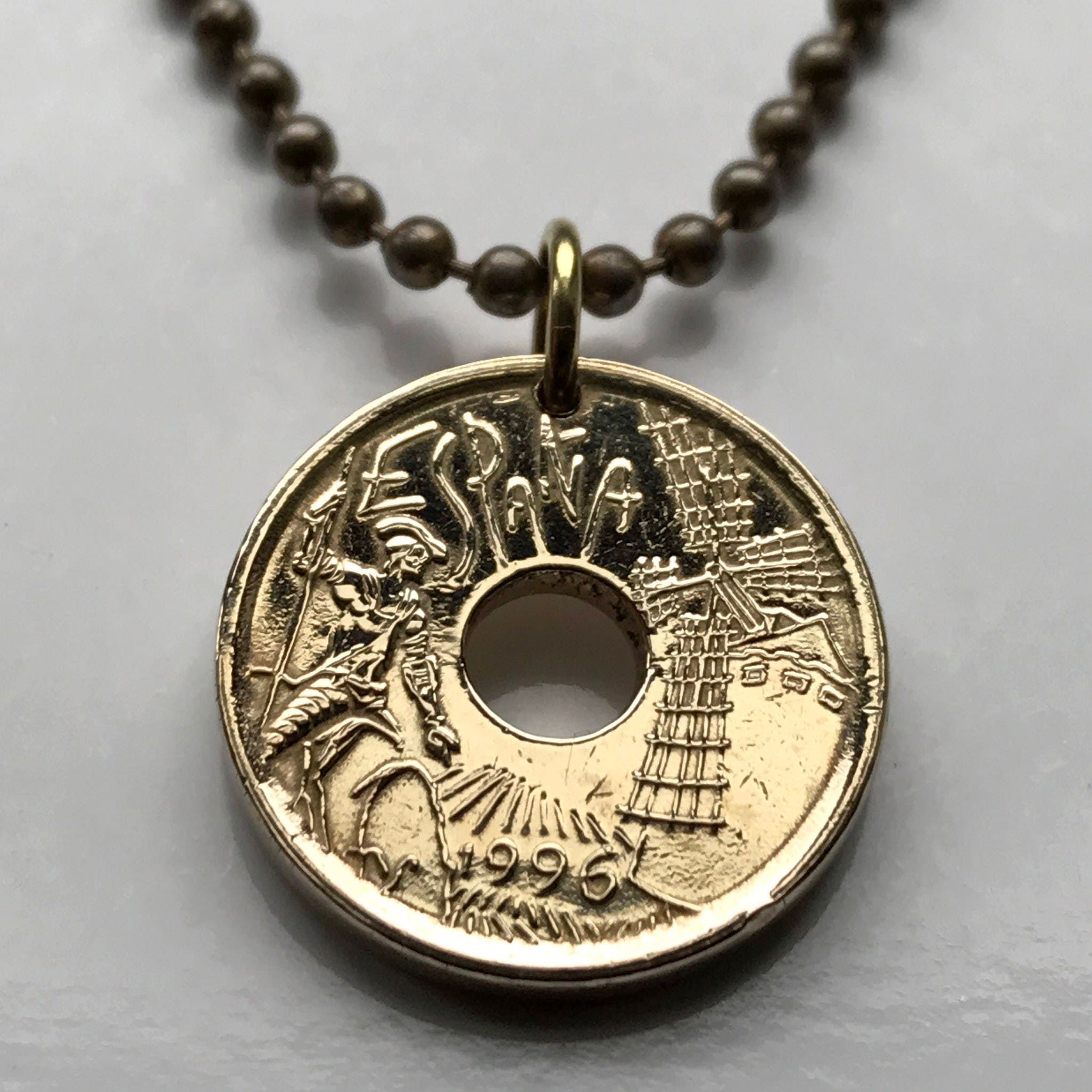 1996 Spain España 25 Peseta coin pendant Don Quixote Miguel de Cervantes Castilla La Mancha Toledo Ciudad Real Ávila Cáceres Badajoz n002154