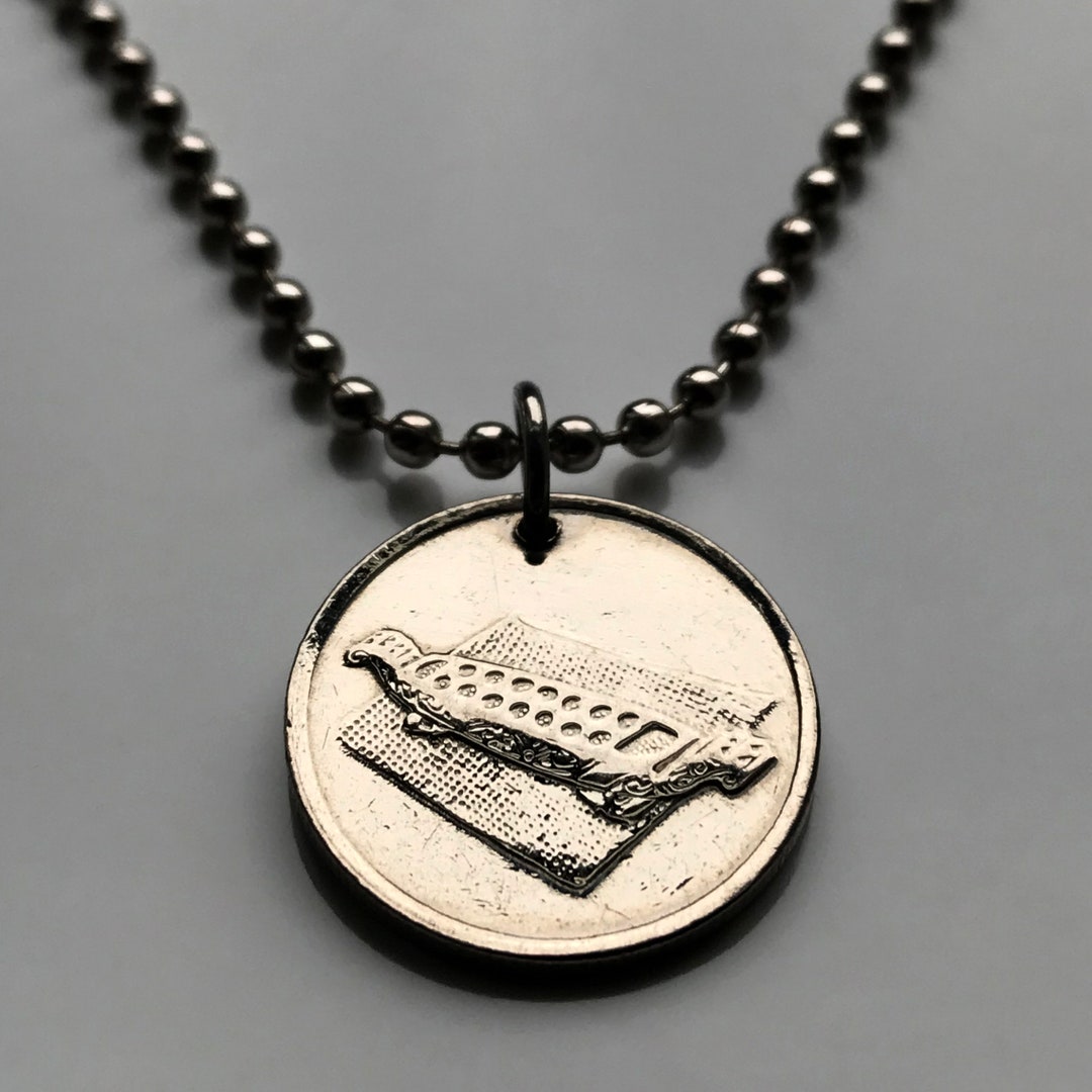 2001 Malaysia 10 Sen Coin Pendant Malay Congkak Game Board Etsy