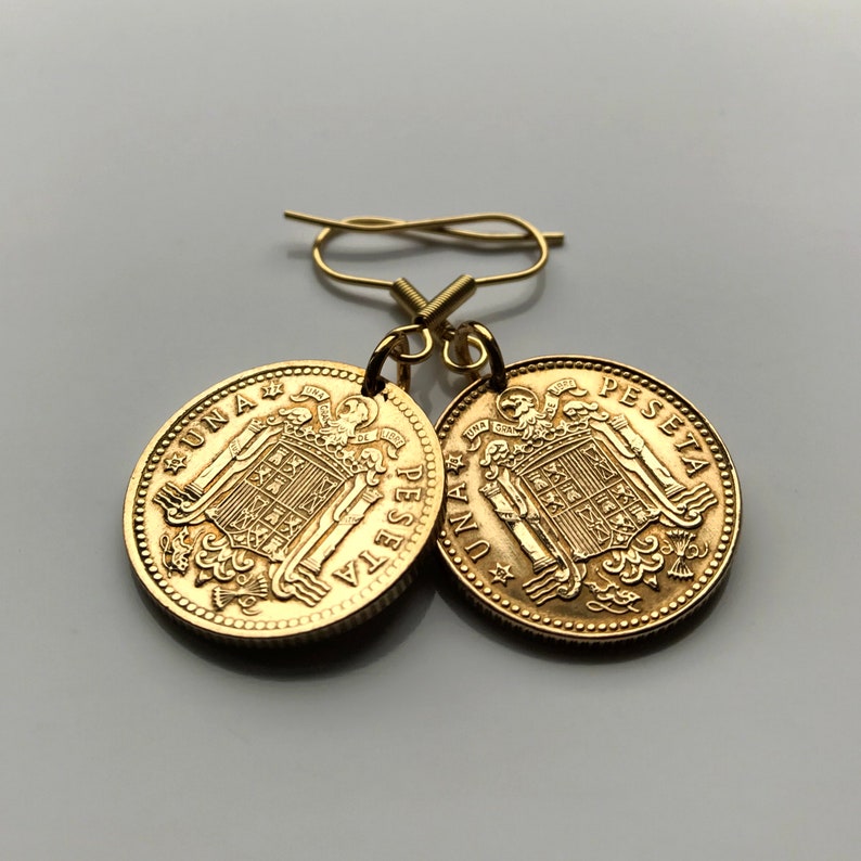 1975 Spain 1 Peseta coin earrings escudo Espa\u00f1ol Madrid Barcelona Murcia Asturias Catalu\u00f1a Espa\u00f1a Las Palmas Vigo Gij\u00f3n Ibiza Oviedo e000304