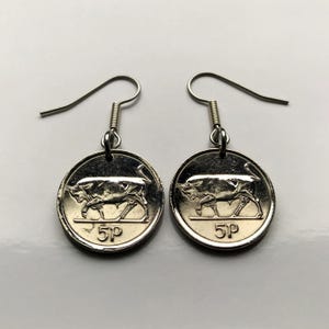Ireland Éire 5 Pence coin earrings Irish bull Gaelic harp Dublin Drogheda Swords Dundalk Munster Ulster Gaels Goidels Moher e000393