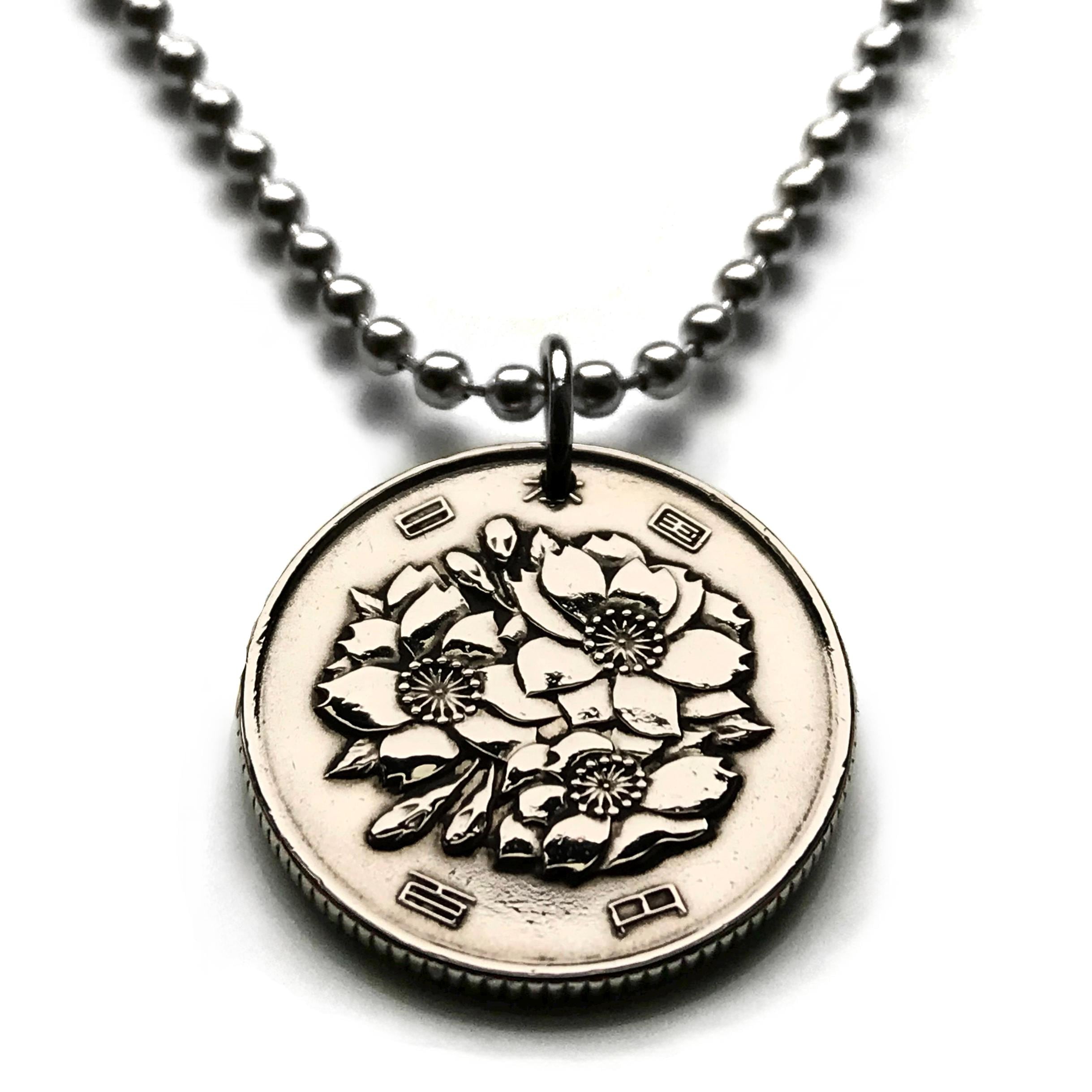 5 yen coin necklace - Etsy 日本