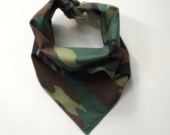 Camo Perro Bandana