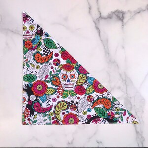 Sugar Skull Hunde bandana