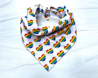 Orgullo Rainbow Hearts Perro Bandana